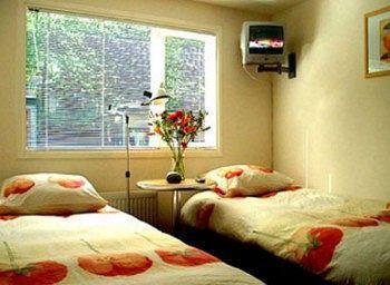 Hotel Phildutch Houseboat 3*