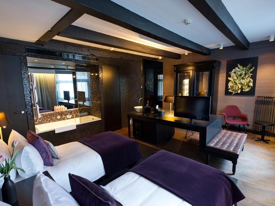 Canal House Khách sạn 4*