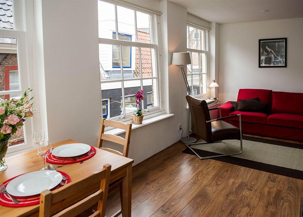 Old Centre - Nieuwmarkt Area Apartment