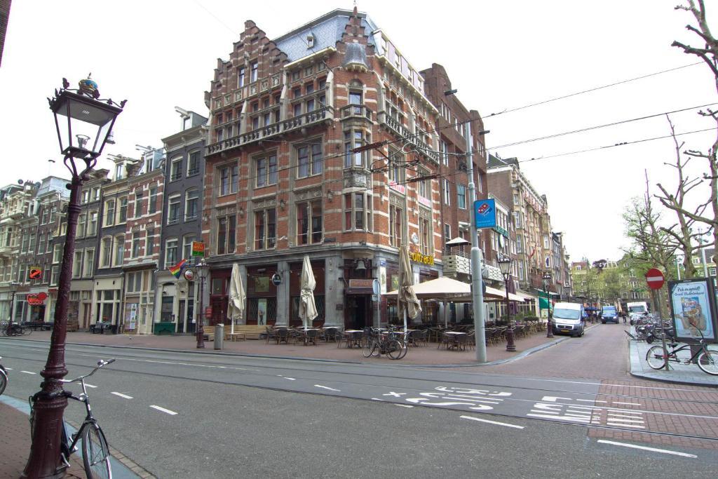 City Hotel 2*