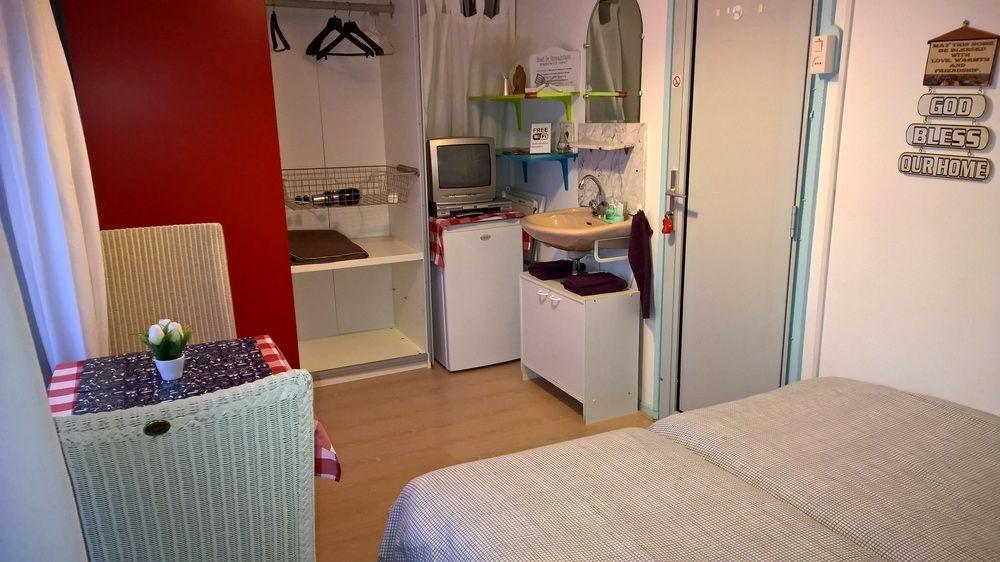 Bed & Breakfast Holy Dove 2*