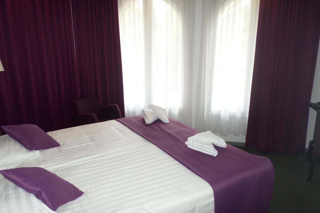 Khách sạn Parkview Amsterdam