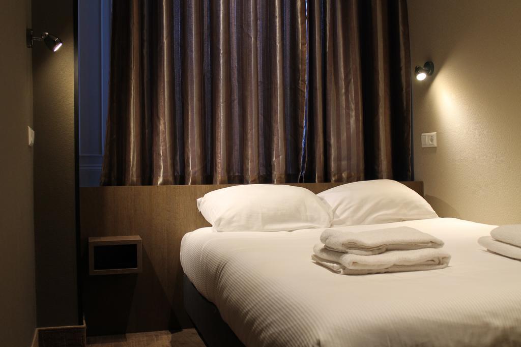 Blossoms Hotel