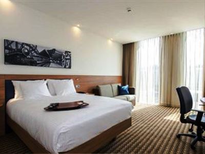 Khách sạn Hampton By Hilton Arena Boulevard 3*