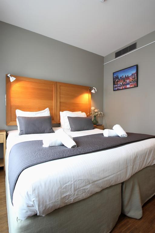 Khách sạn The Bank 3*
