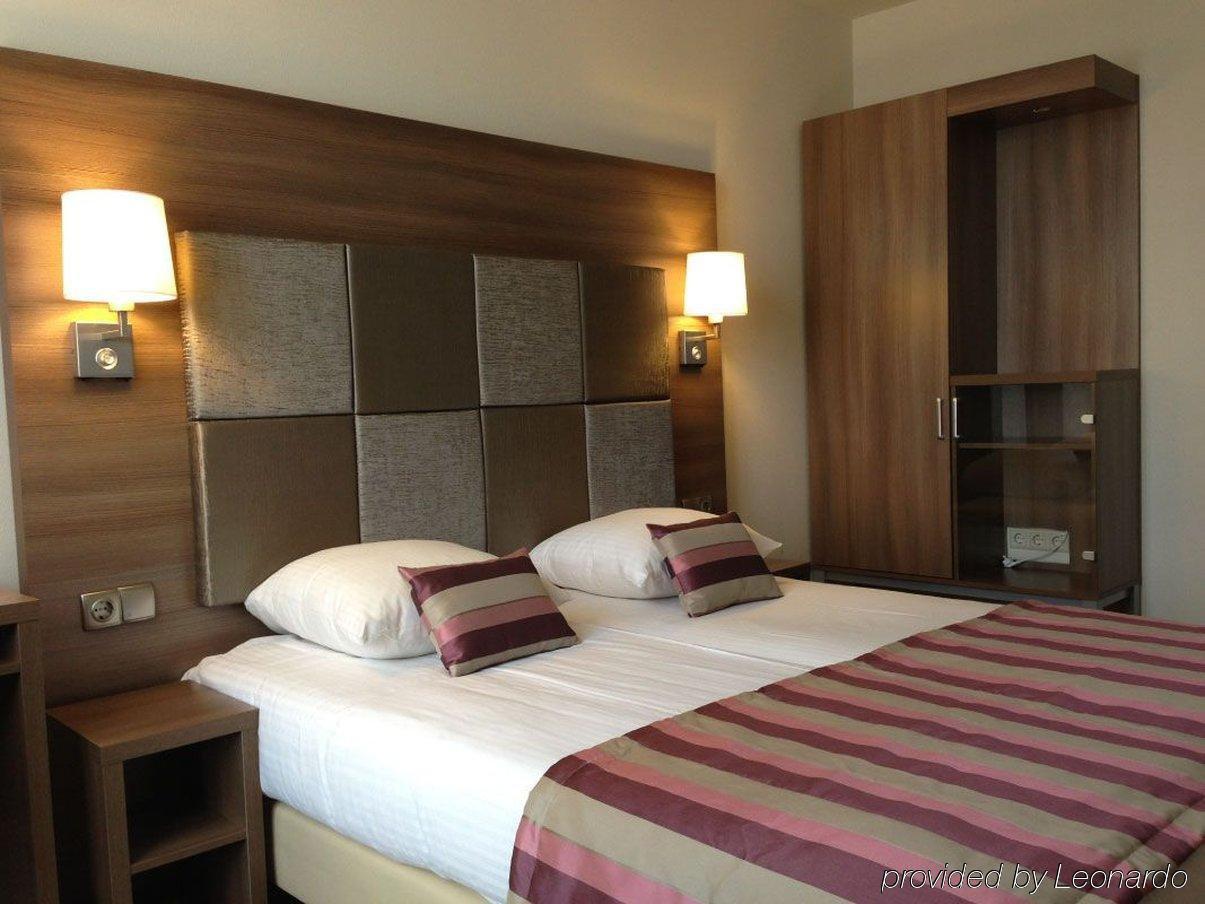 Ozo Cordial Hotel
