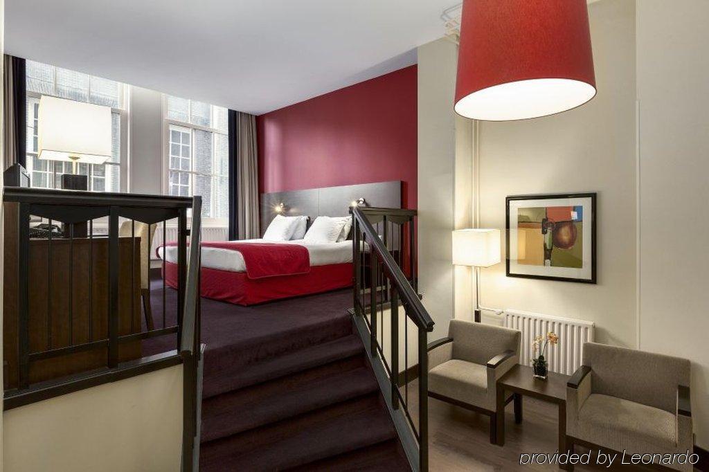 Khách sạn Nh City Centre 4*
