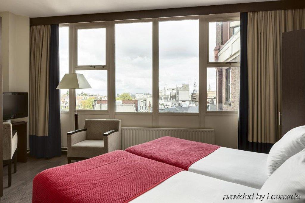 Nh City Centre 4*