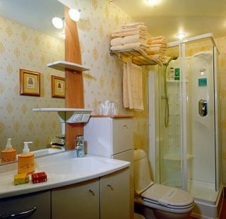 Imperial Hotel 2*
