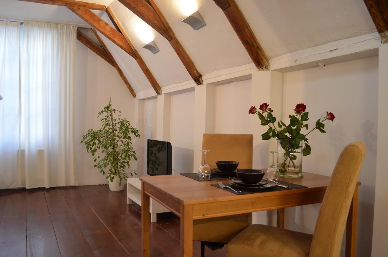 Bed & Breakfast Rembrandtplein 3*