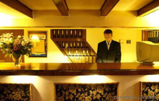 Rembrandtplein Bed & Breakfast 3*