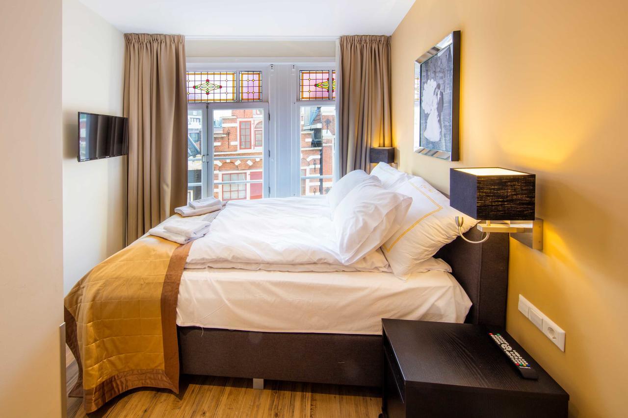 Royal Plaza Khách sạn