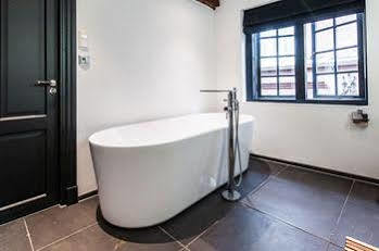 Bed & Breakfast City Studios 3*