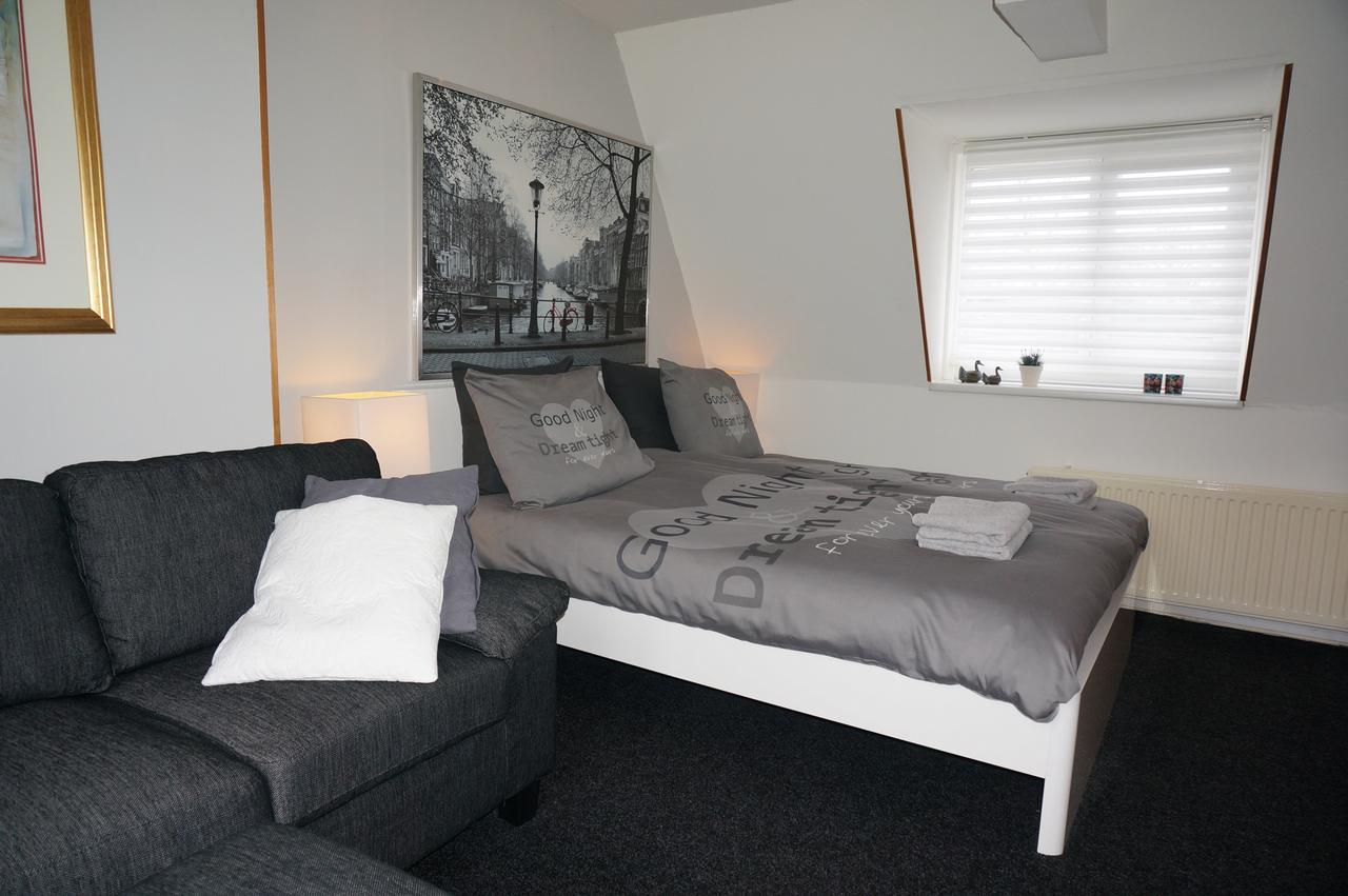 Bed & Breakfast Roof Terrace 2*