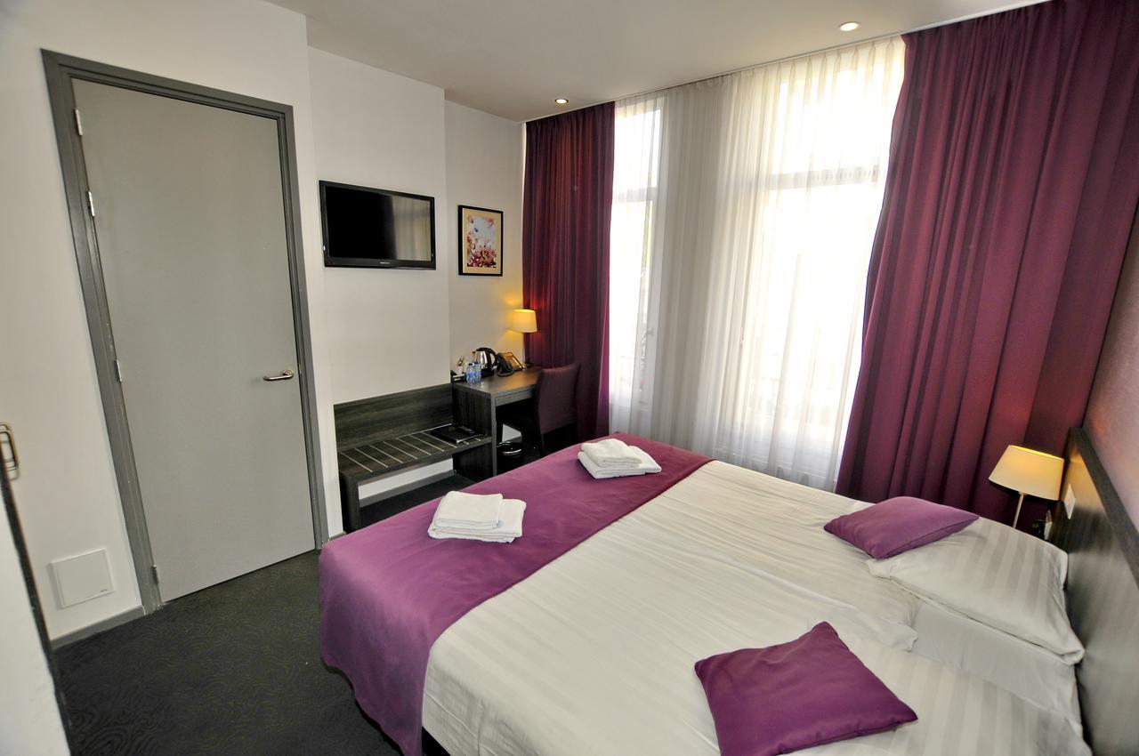 Khách sạn Parkview 3*