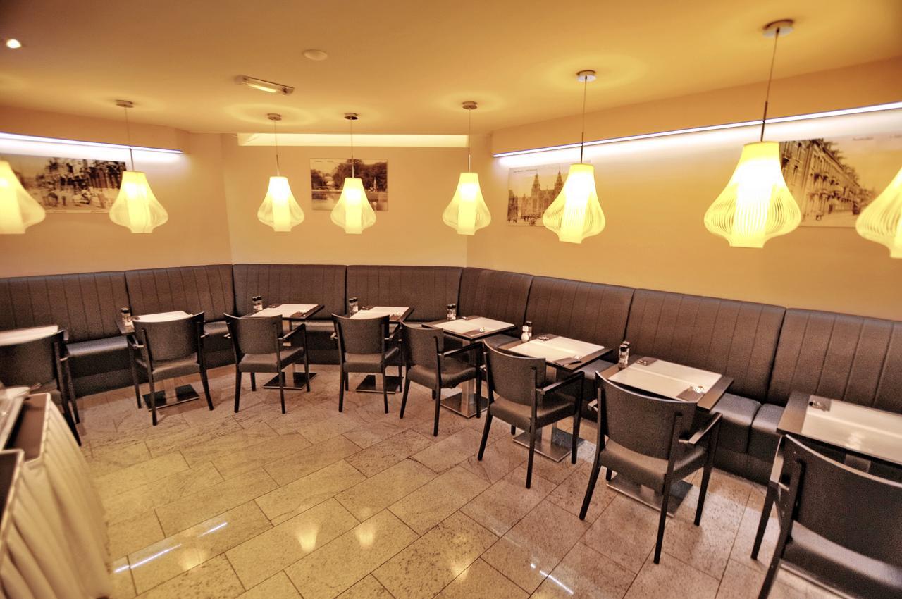 Parkview Khách sạn 3*