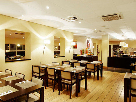 Nh City Centre 4*