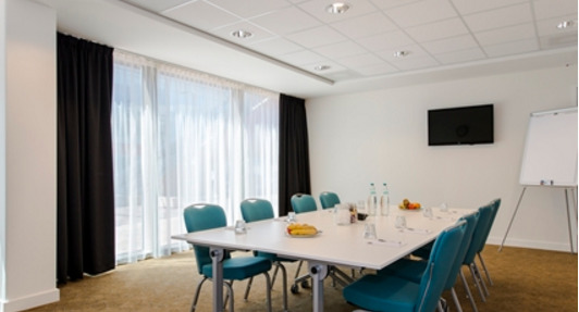 Khách sạn Hampton By Hilton Arena Boulevard