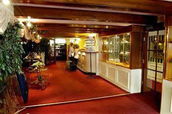 Rembrandtplein Bed & Breakfast