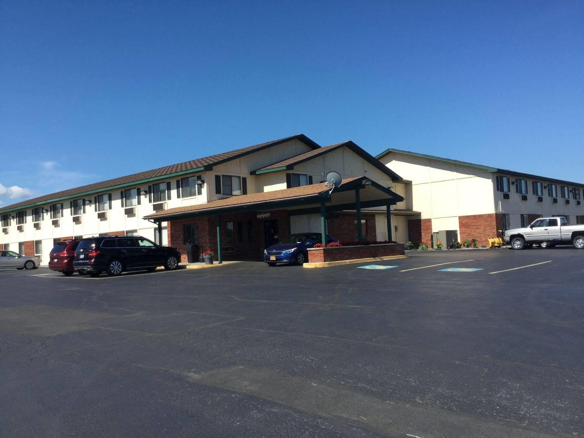 Super 8 By Wyndham 2*