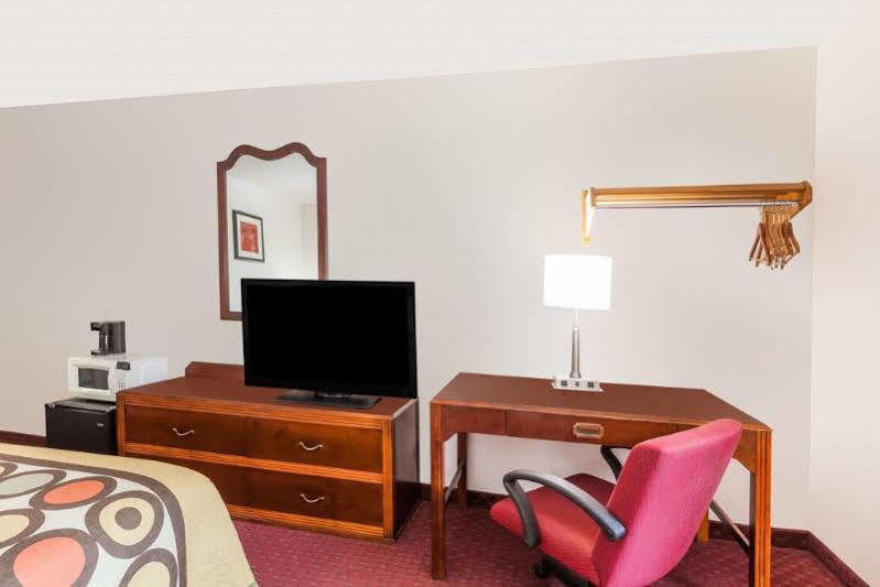 Super 8 By Wyndham