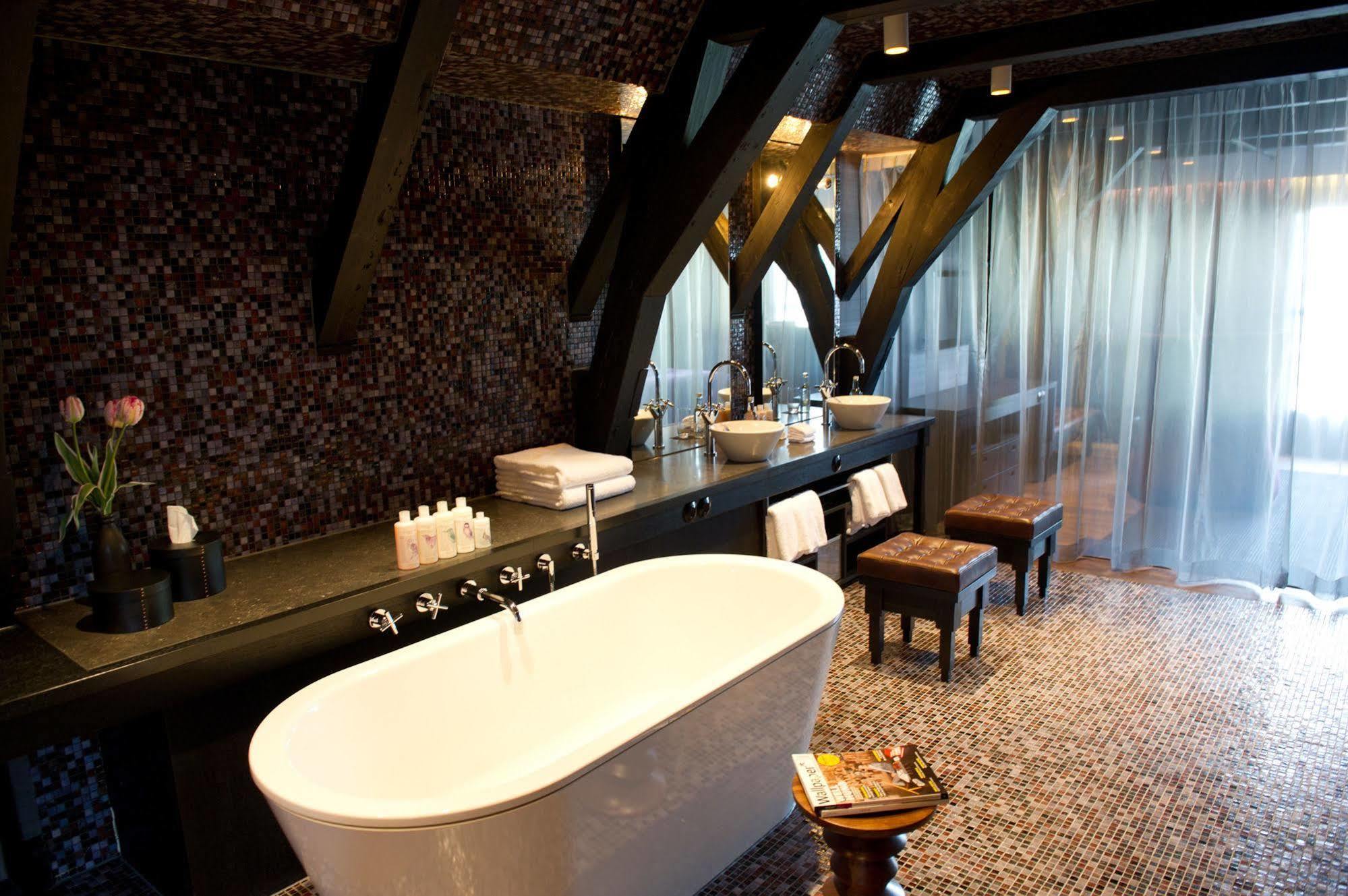 Canal House Khách sạn