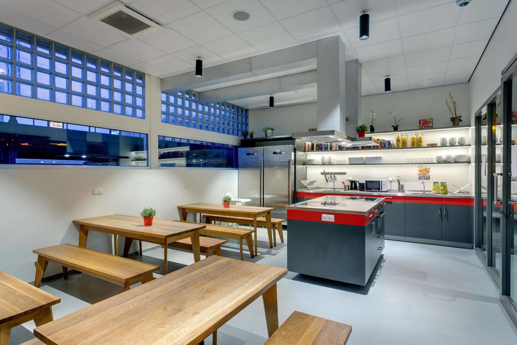 Meininger West Hotel Amsterdam