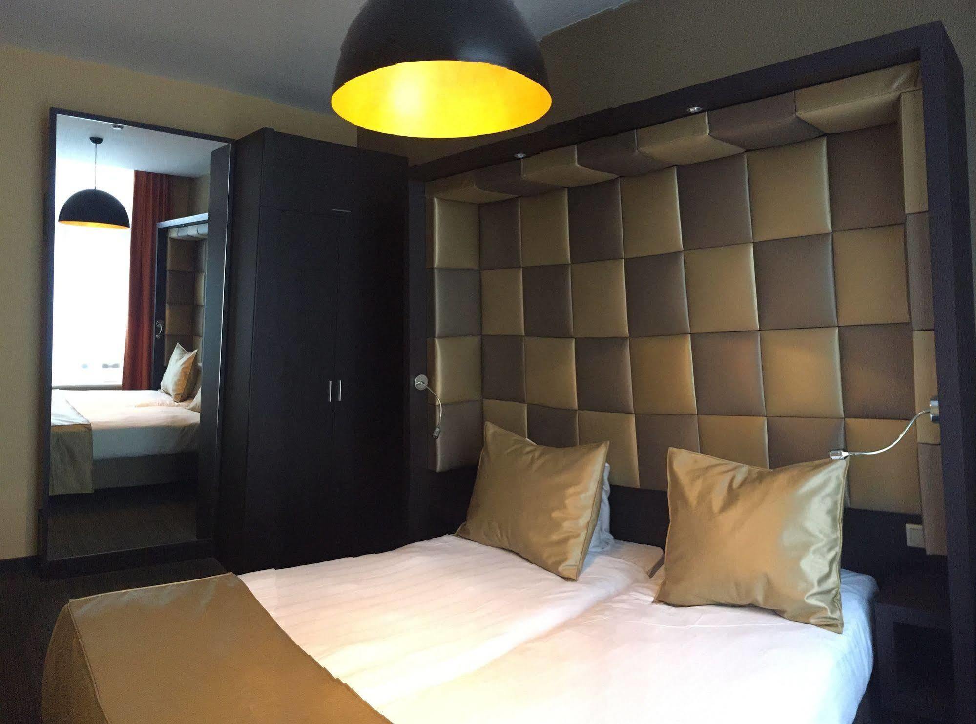 Golden Mansion Khách sạn hẻo lánh