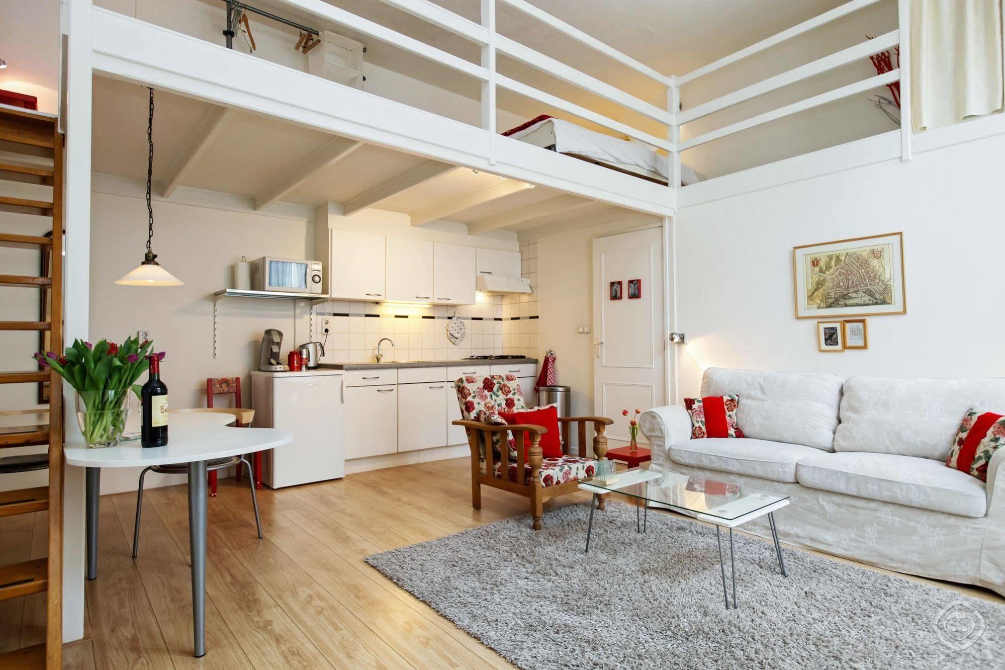 Old Centre - Nieuwmarkt Area Apartment