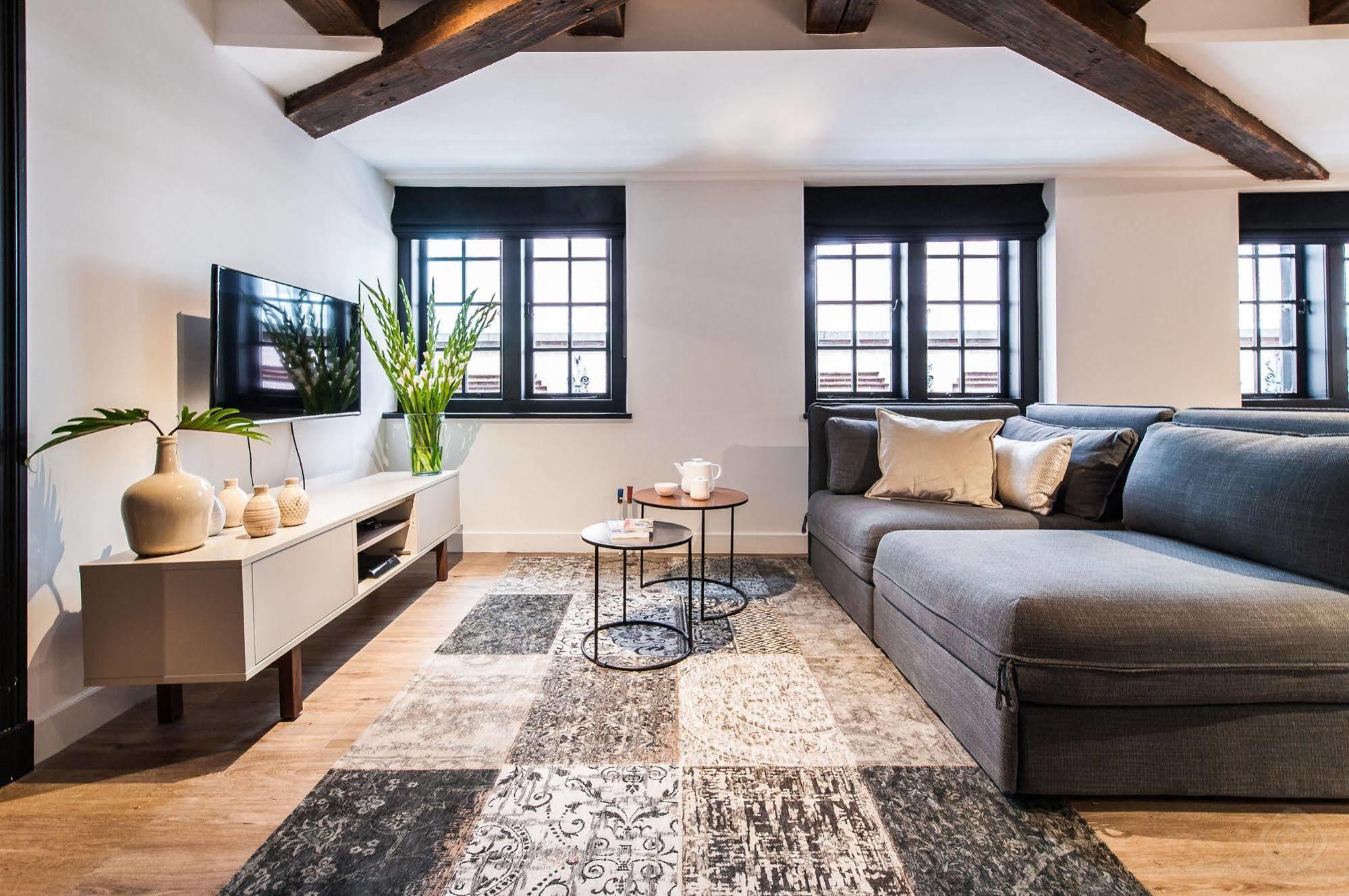 City Studios Bed & Breakfast 3*