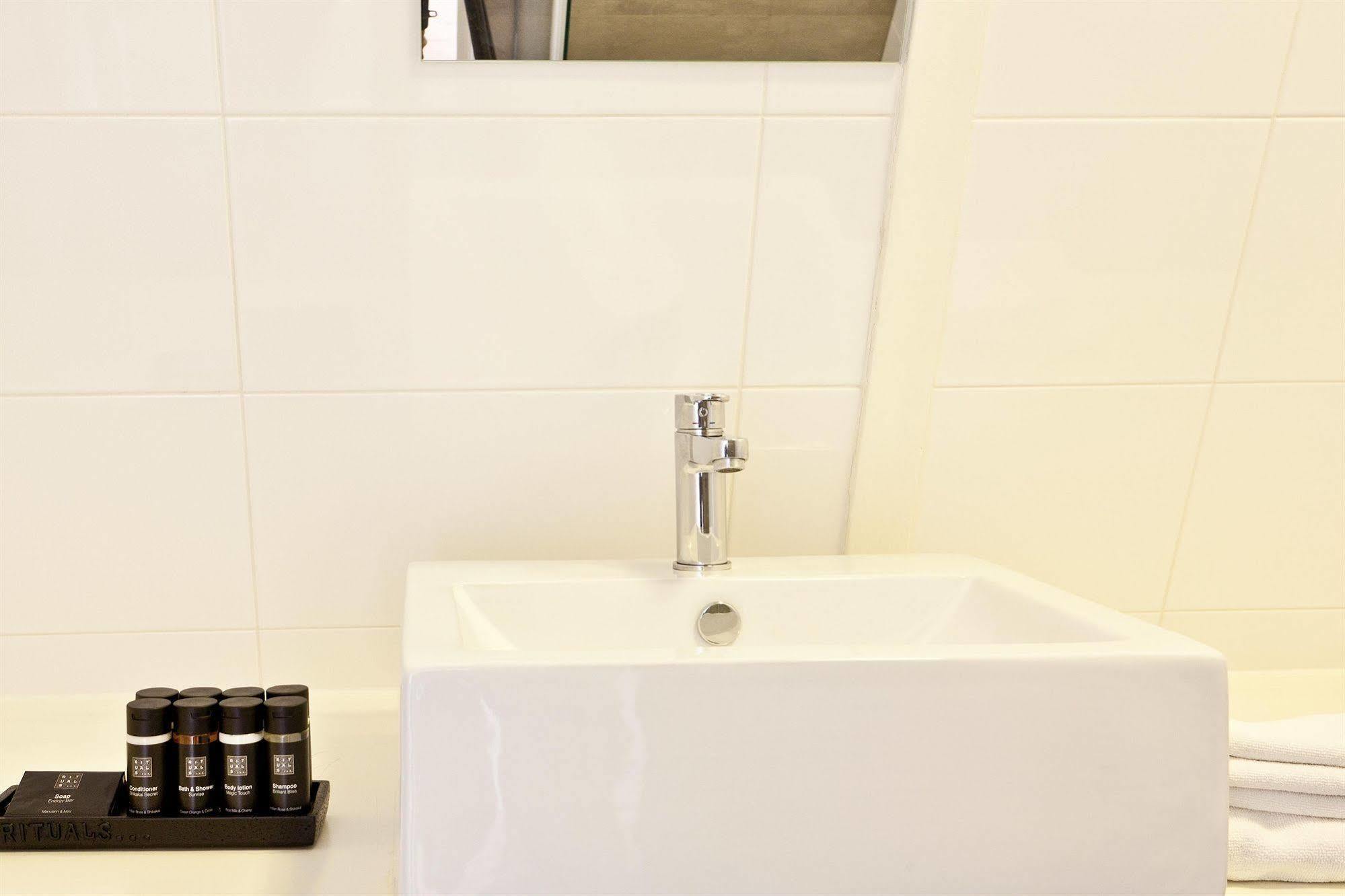 Cityden Jordan Canal Serviced 4*