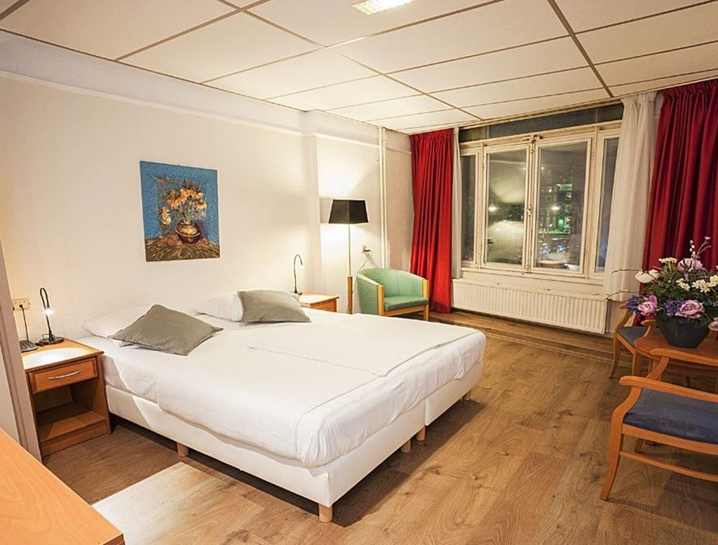 Delta City Center 3*