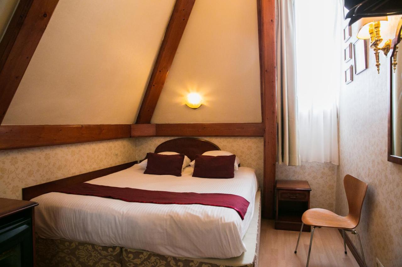 Atlanta Hotel 2*