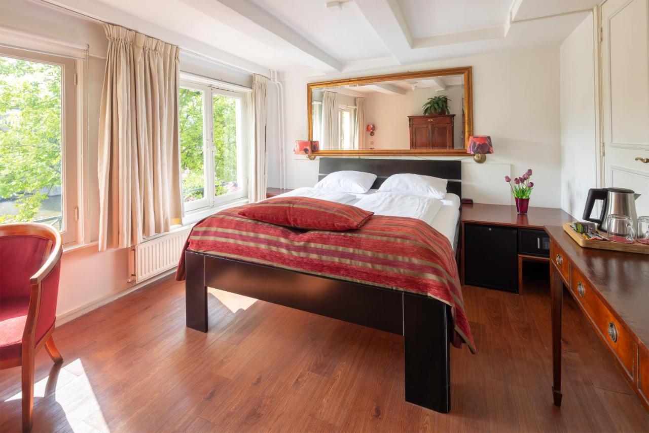 Khách sạn House 3*