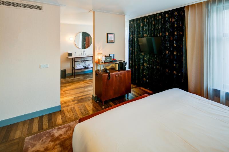 Mercier Khách sạn 4*
