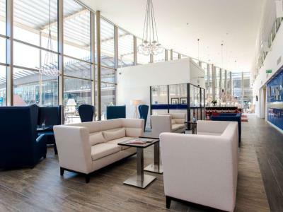 Khách sạn Hampton By Hilton Arena Boulevard