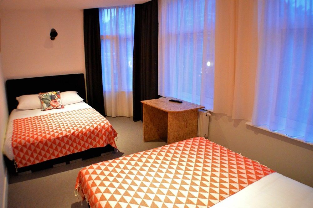 Heye 130 2* Amsterdam