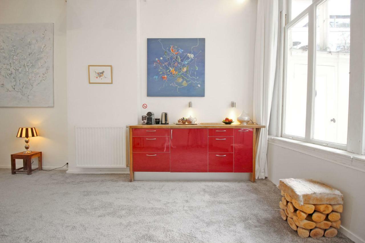 Cozy Jordaan Canalhouse Near Anne Frank House 2*