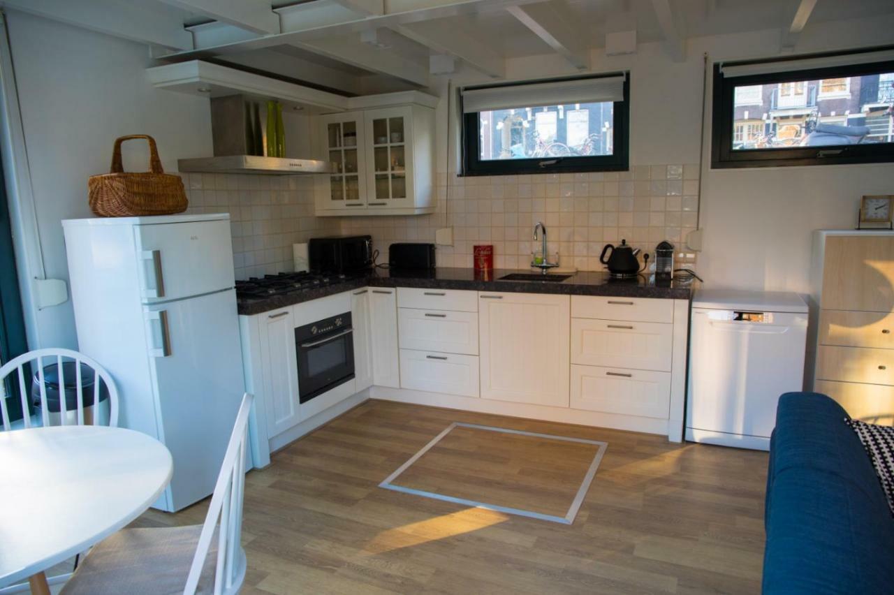 Guest house Houseboat Piano Forte Amsterdam