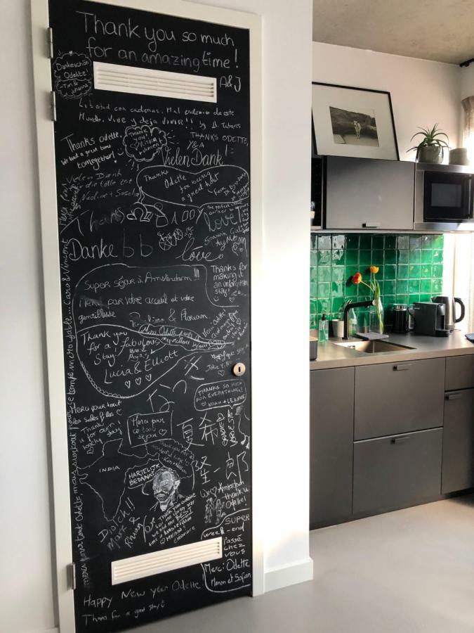 Hospedagem domiciliar Chez Odette - Free Bikes & Private Car Parking *