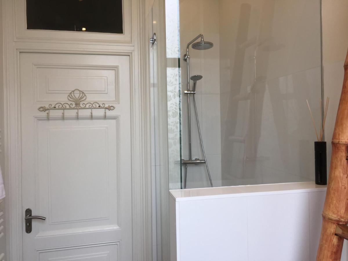 Nine-t-teen Bed And Boutique Amsterdam