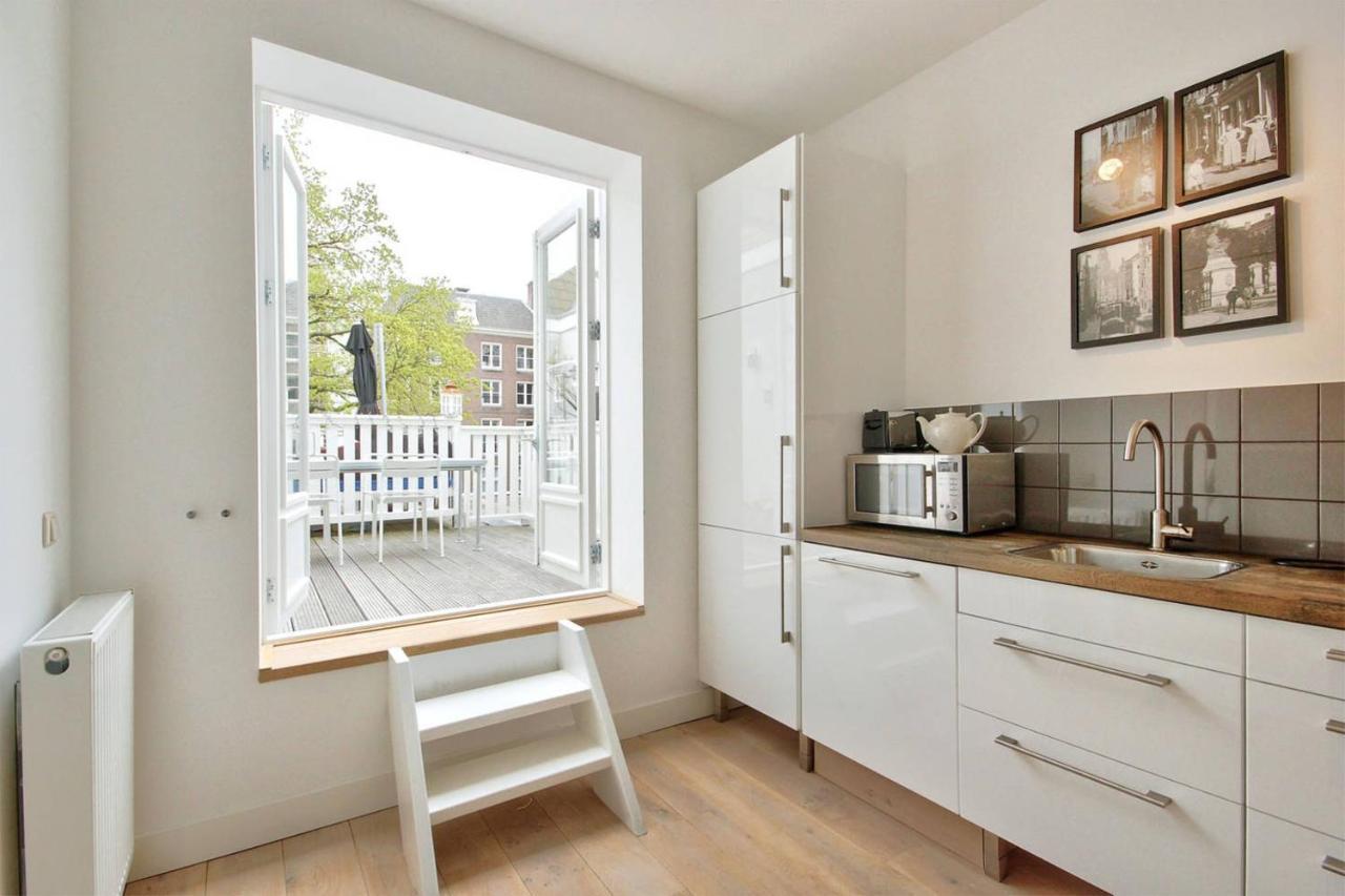 2 Bedroom Center Terrace