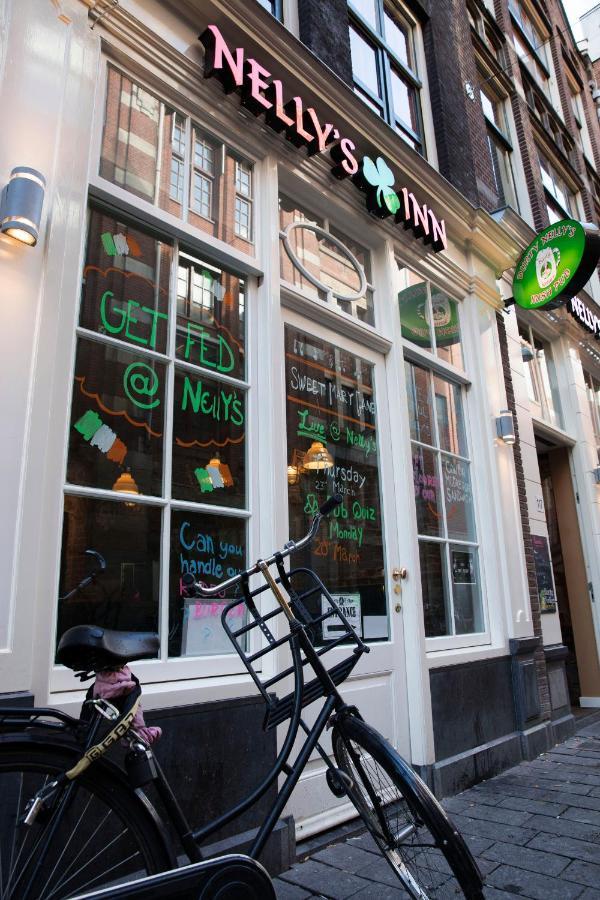 Nhà trọ Durty Nelly's