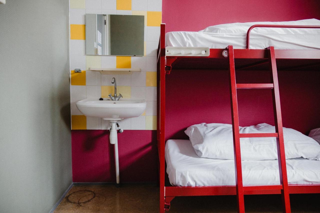 Shelter City Christian Hostel *