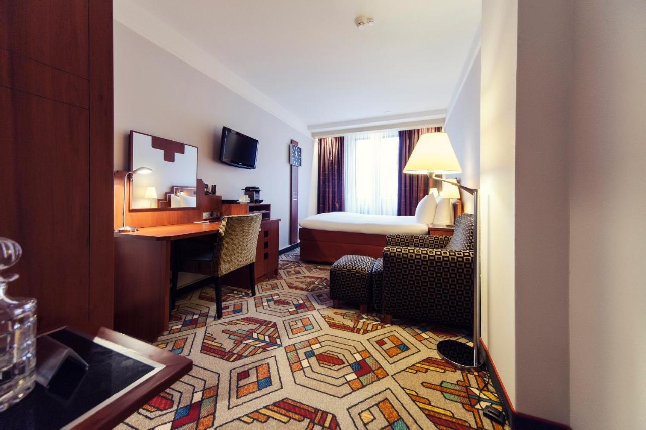 Banks Mansion 4*