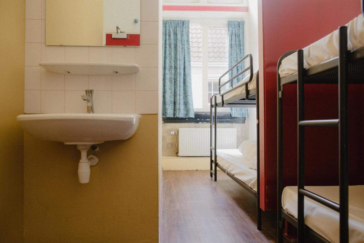 Shelter City Christian Hostel *