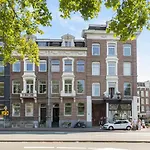 Canal View Apartment With Private Balcony