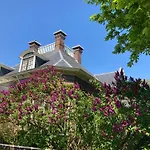 Villa335 Boutique B&B