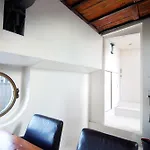 Najade Eco Houseboat