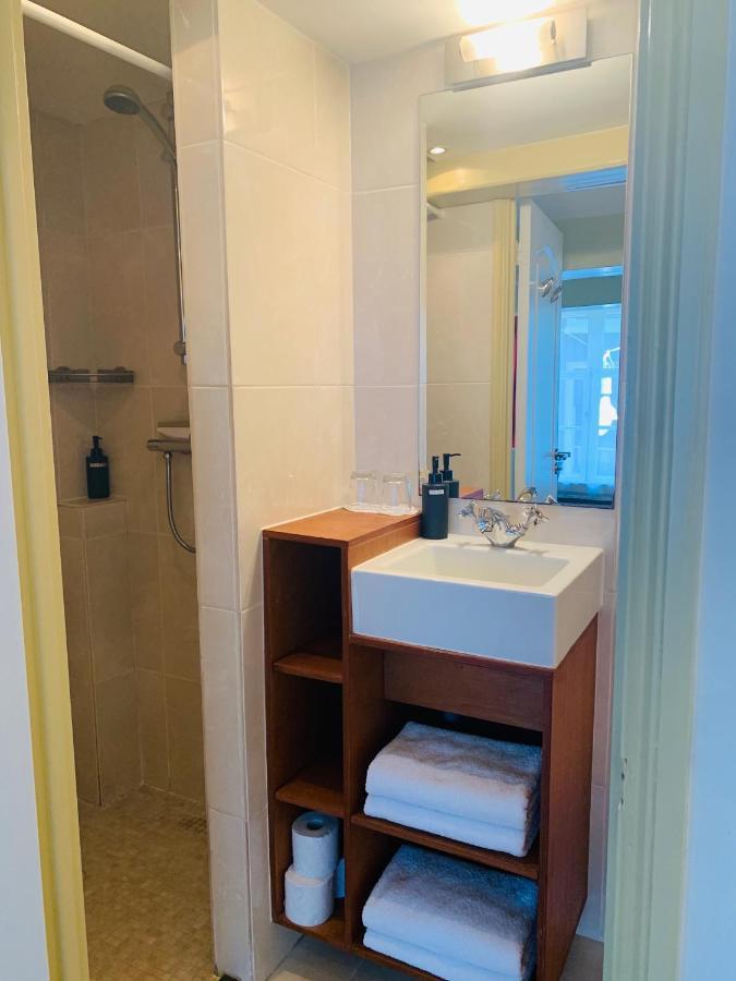 Amsterdam Central Guest House Maison d'hôtes 2*